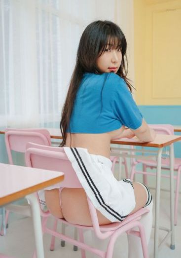 电影女大学生