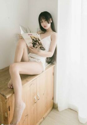 李彩谭妈妈的职业